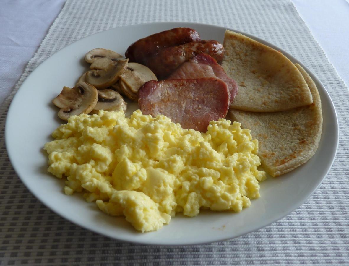 Tanleys B&B Grantown-on-Spey Екстер'єр фото