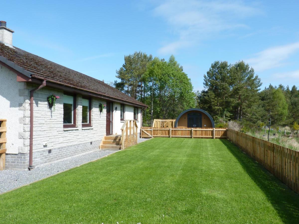 Tanleys B&B Grantown-on-Spey Екстер'єр фото